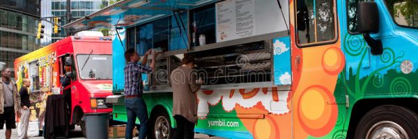 customers-order-meals-colorful-atlanta-food-truck-ga-usa-october-popular-their-lunch-hour-thursday-47786802